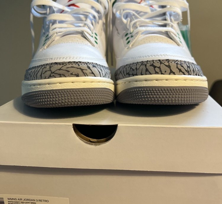 Air Jordan 3 Retro Lucky Green - 10 5 Men