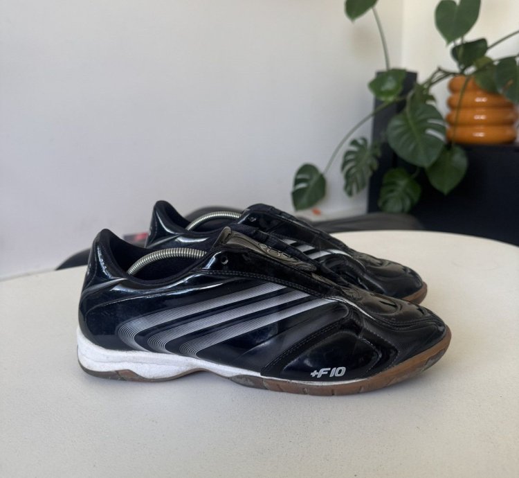 Vintage 00s 2005 Adidas F10 Y2k Soccer Football Shoes Black