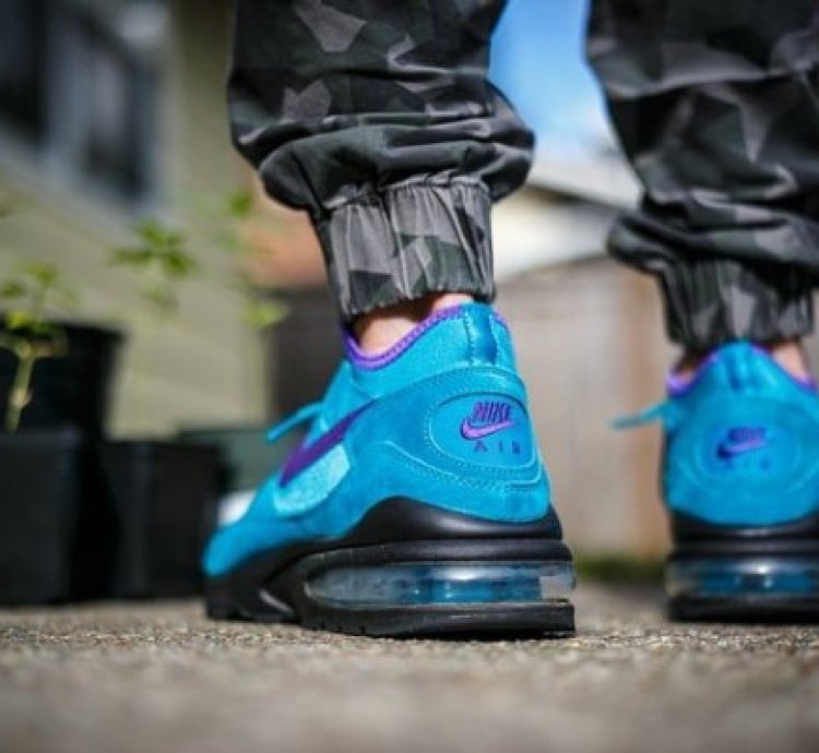 Nike Air Max 93 Teal Pack Running Shoes