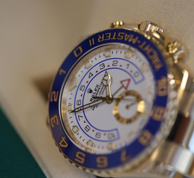Rolex Yacht-master Ii 2018 Yellow Gold Yacht Master Ii Discontinued 116688