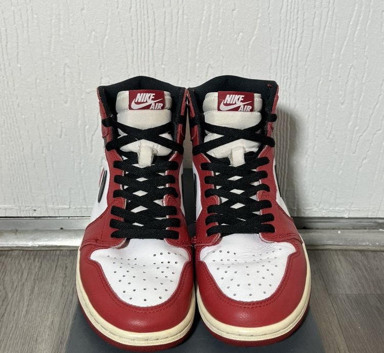 Size 9 - Jordan 1 Retro Og High Chicago 2015 Mens Sneakers