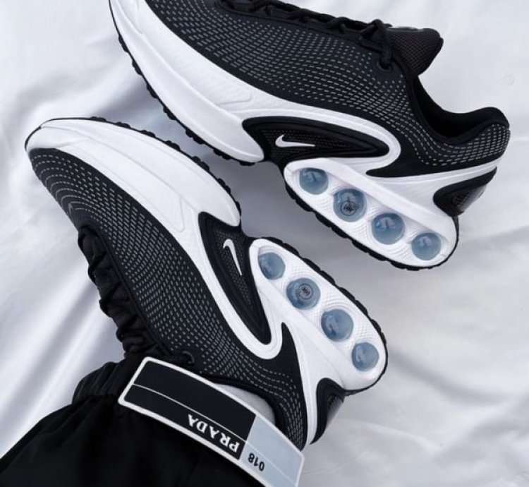 Nike Air Max Dn Black White Running Shoes