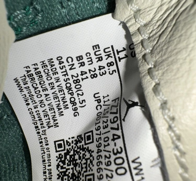 Air Jordan 3 Retro Sp - Nina Chanel Abney Bicoastal 11w