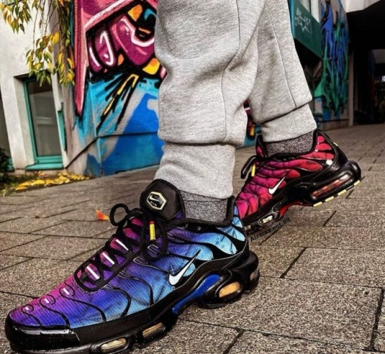 Nike Air Max Plus 25th Anniversary Purple Blue Running Shoes