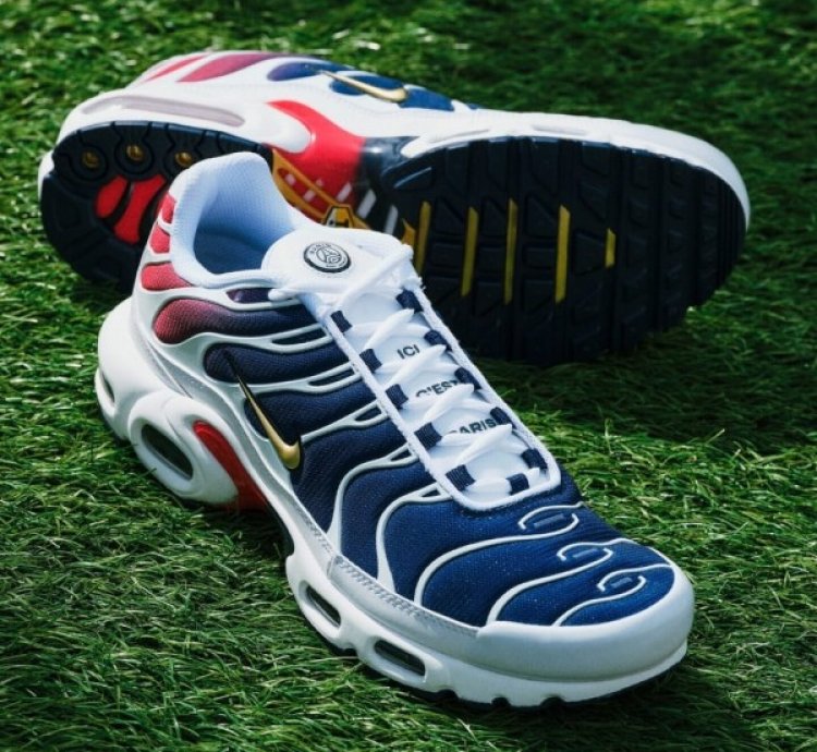 Nike Air Max Plus Psg Running Shoes