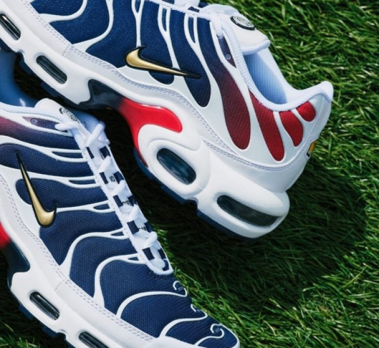 Nike Air Max Plus Psg Running Shoes
