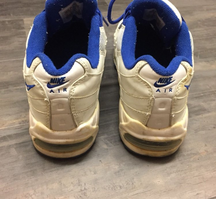 Vintage 2000 Nike Airmax 95