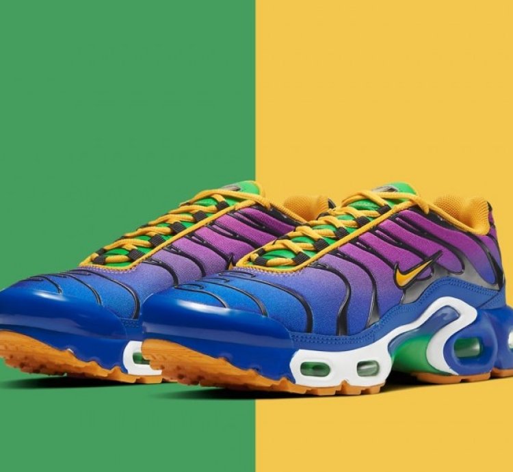 Nike Air Max Plus Soar Magic Flamingo Gold Purple Running Shoes