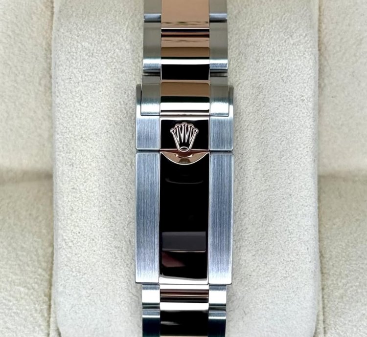 Rolex Yacht-master Ii 44mm White 116681-0002 Unworn 2024