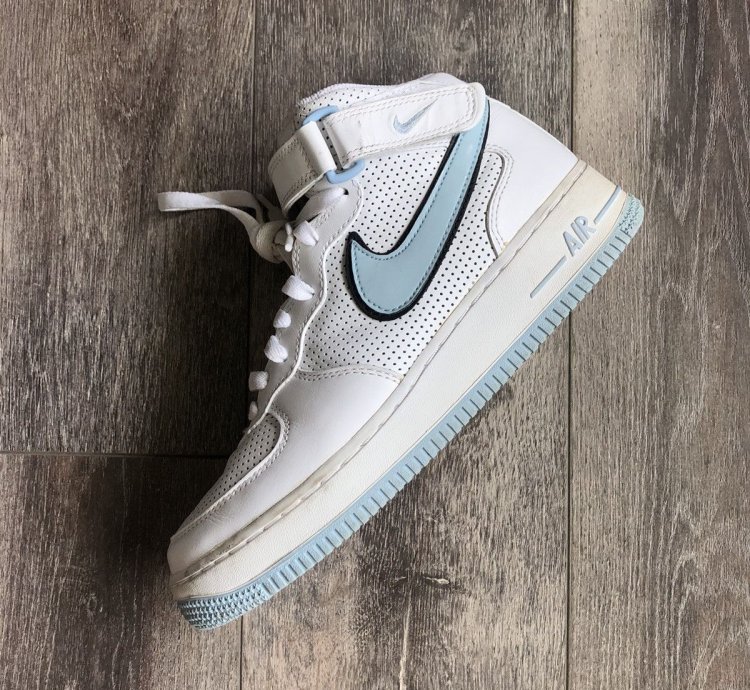 Vintage 2000s Nike Air Force 1 Mid Ice Blue White Shoes 8 5w