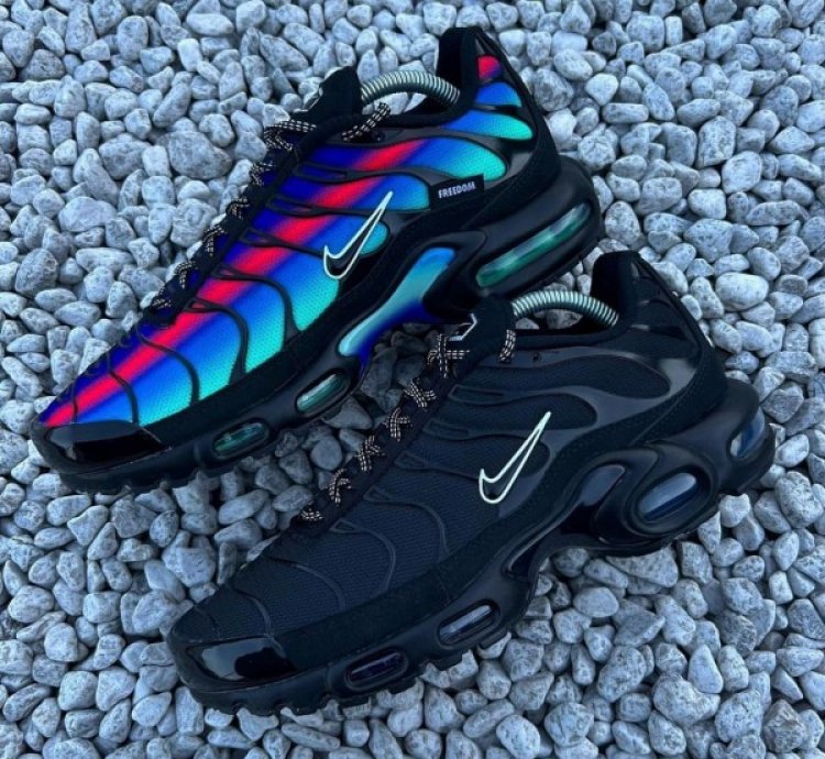 Nike Air Max Plus Tn Berlin Running Shoes