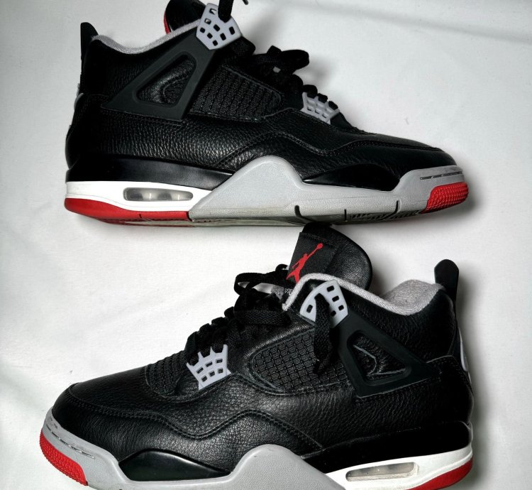 Size 9 5 - Nike Air Jordan 4 Retro Bred Reimagined Shoes