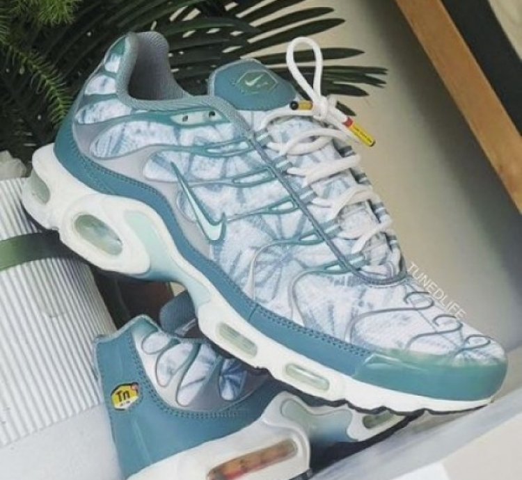 Nike Air Max Plus Tn Palm Pack Tree Running Shoes