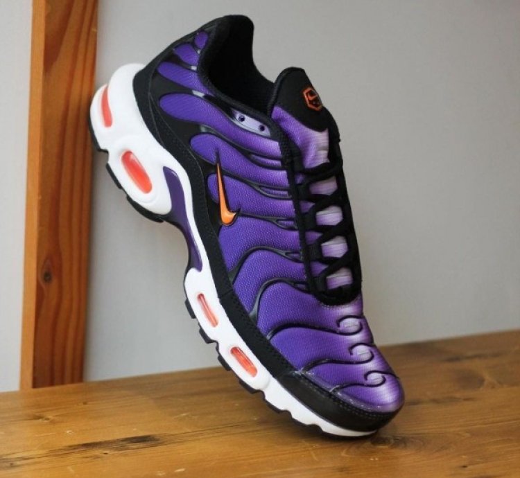 Nike Air Max Plus Voltage Purple Orange Running Shoes