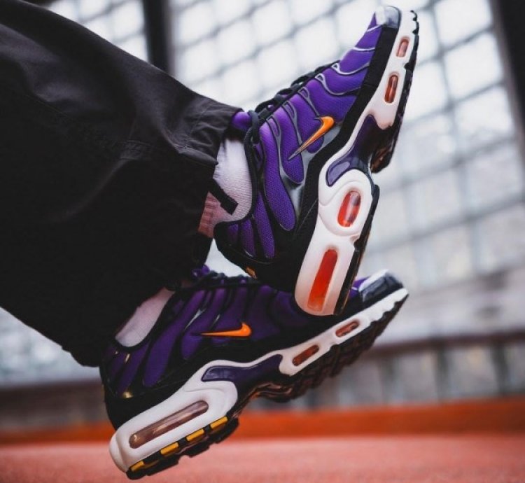 Nike Air Max Plus Voltage Purple Orange Running Shoes