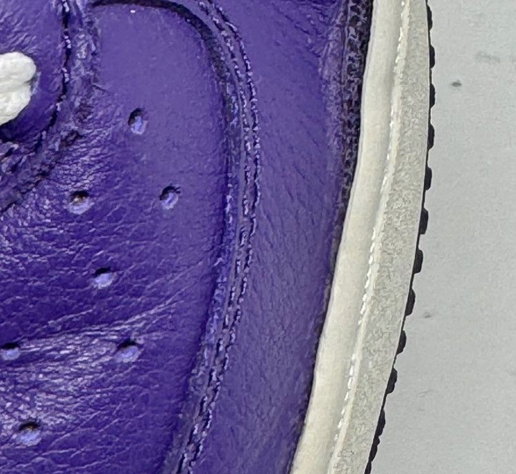 Vintage 2002 Nike Air Force 1 Mid Greek Lakers Size 10