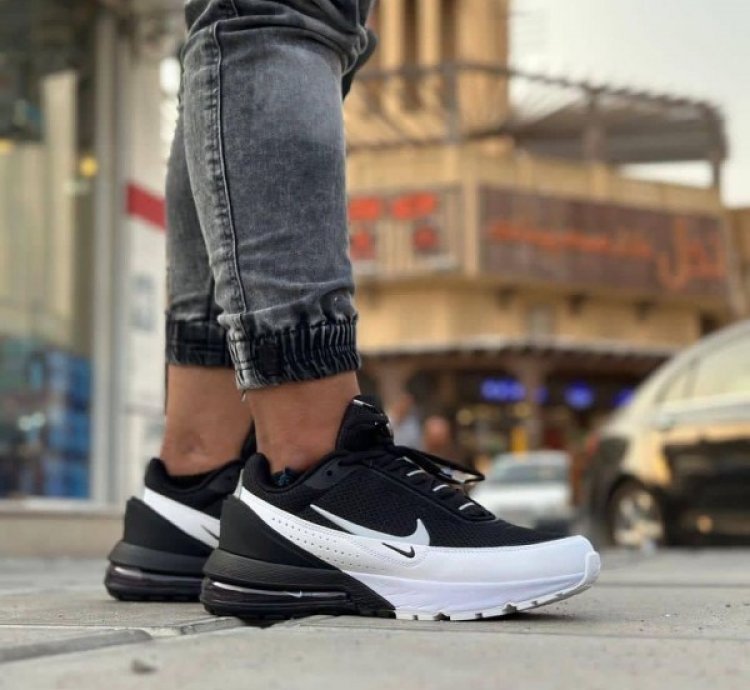 Nike Air Max Pulse Black Pure Platinum Running Shoes