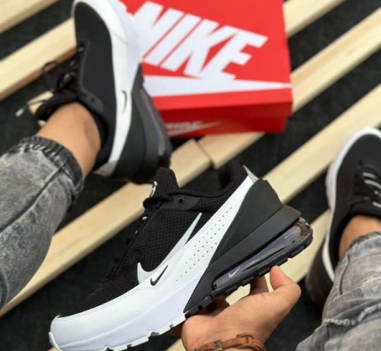 Nike Air Max Pulse Black Pure Platinum Running Shoes