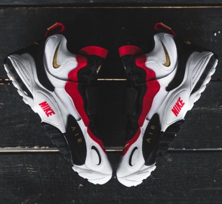 Nike Air Max Speed Turf White Metallic Running Shoes