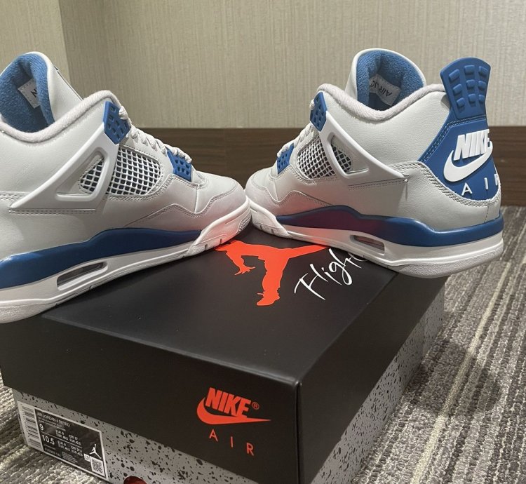 Air Jordan 4 Military Blue 2024