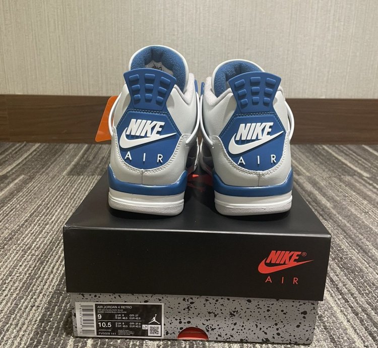 Air Jordan 4 Military Blue 2024