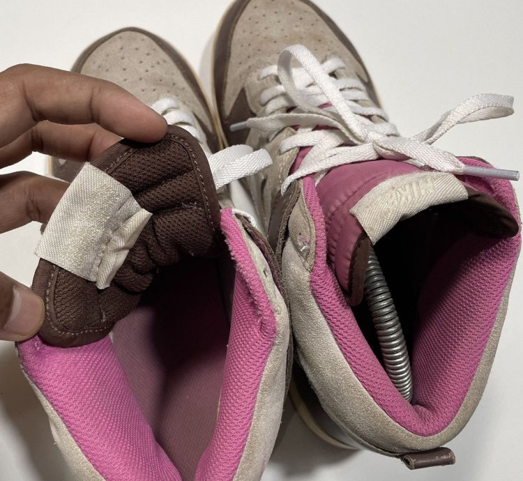 Vintage 2008 Nike Dunk High White Chocolate Pink Rare Color