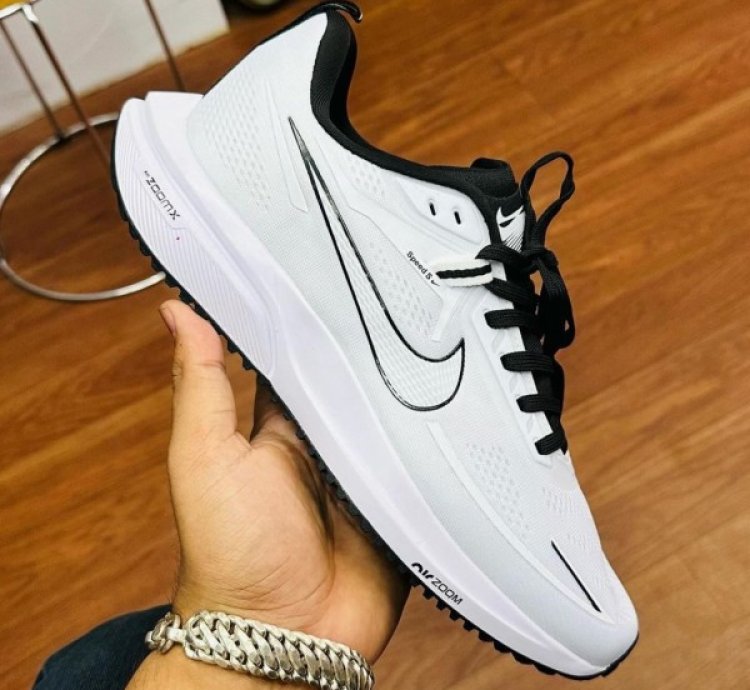 Nike Air Zoom X White Running Shoes