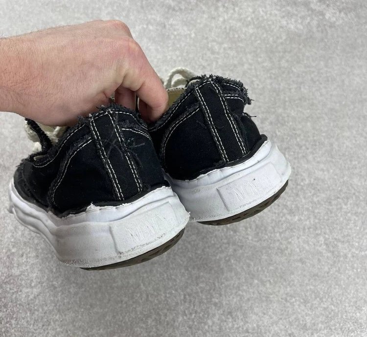 Maison Mihara Yasuhiro Hank Og Sole Canvas Low