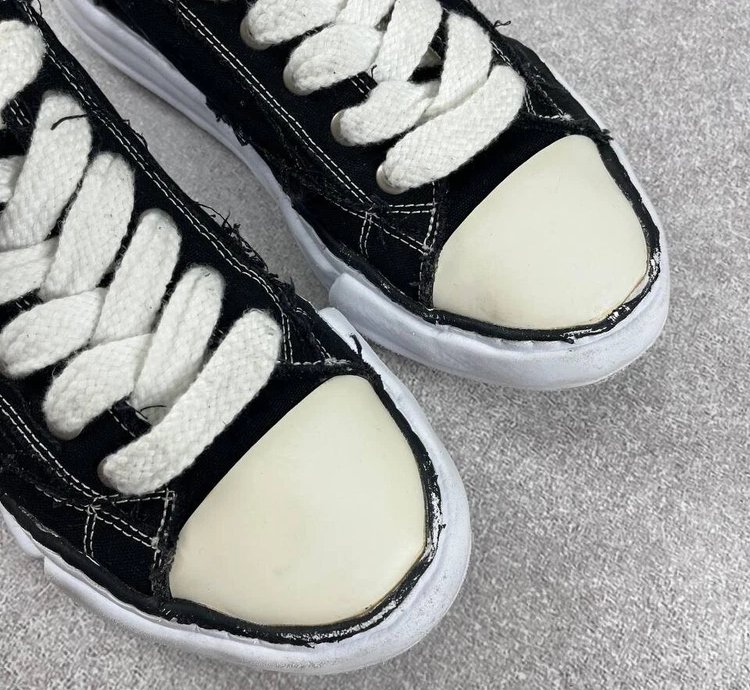 Maison Mihara Yasuhiro Hank Og Sole Canvas Low