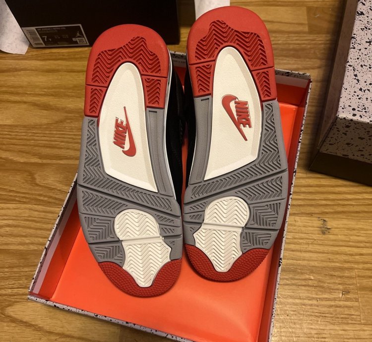 Air Jordan 4 Retro Bred Reimagined