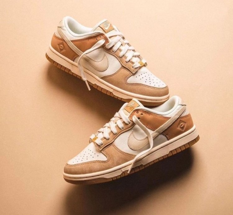 Nike Dunk Low Australia White Brown Sneakers