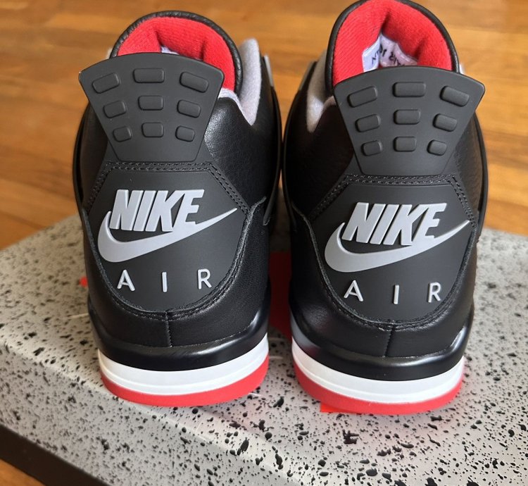 Air Jordan 4 Retro Bred Reimagined Size 11 5