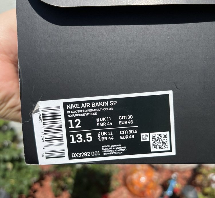 Supreme Nike Air Bakin Sp