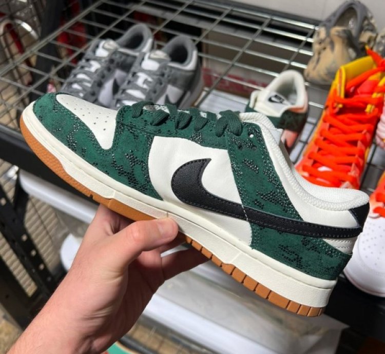 Nike Dunk Low Green Snake Skin Sneakers