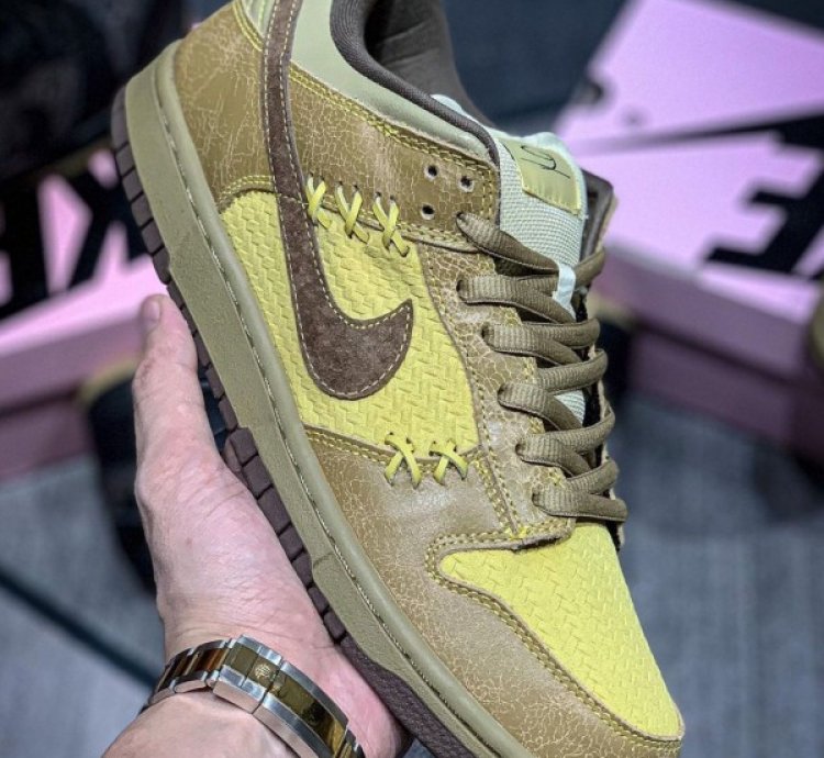 Nike Dunk Low Pro Sb Shanghai 2 Sneakers