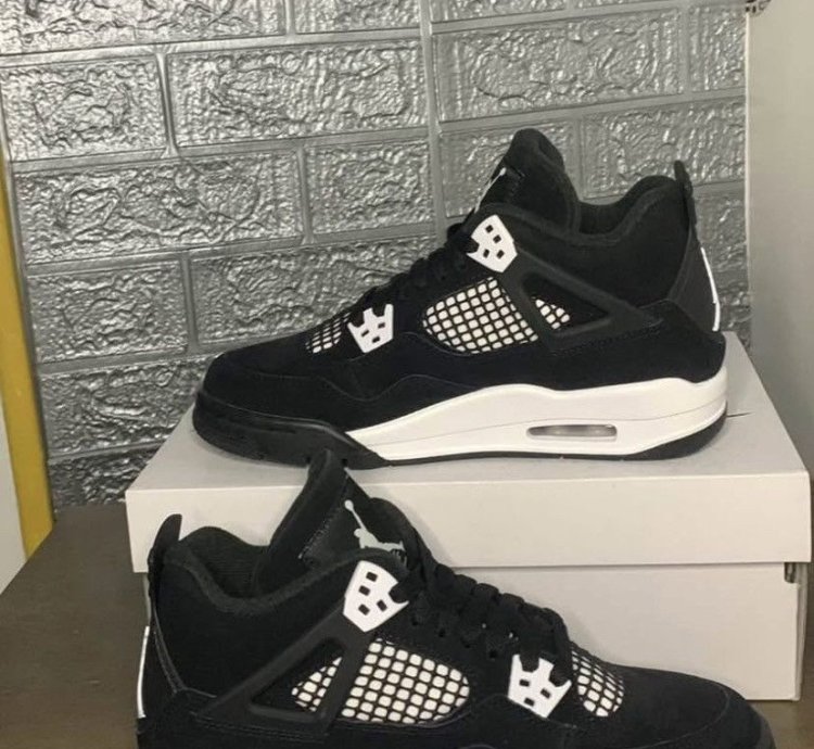 Air Jordan 4 Retro Gs White Thunder