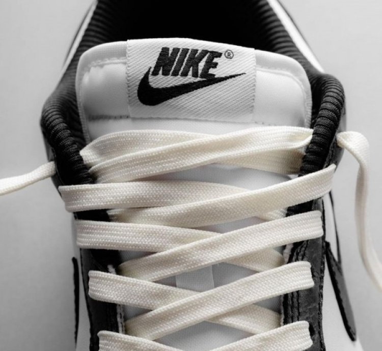 Nike Dunk Low Vintage Panda Sneakers