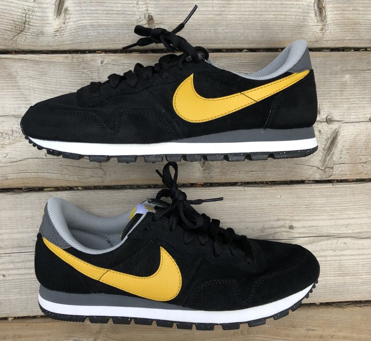 Vintage 2014 Nike Air Pegasus 83 Ltr Size 8