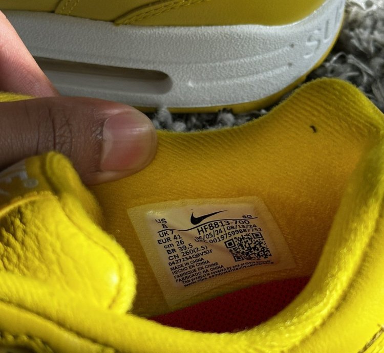 Supreme Nike Air Max 1 Speed Yellow