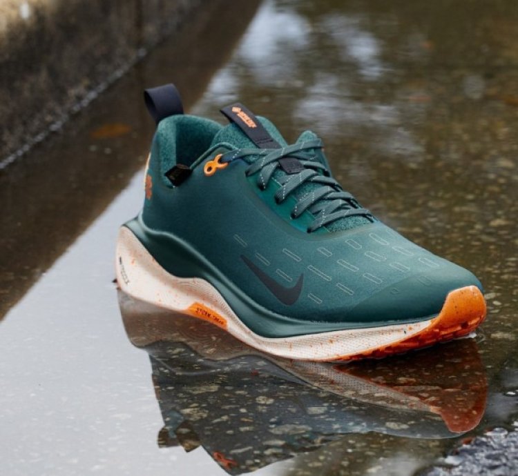 Nike Infinity Run 4 Gore Tex Green Running Shoes