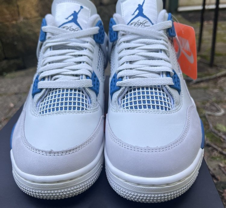 Air Jordan 4 Retro Military Blue 2024 - Sz 8 5 - Ds