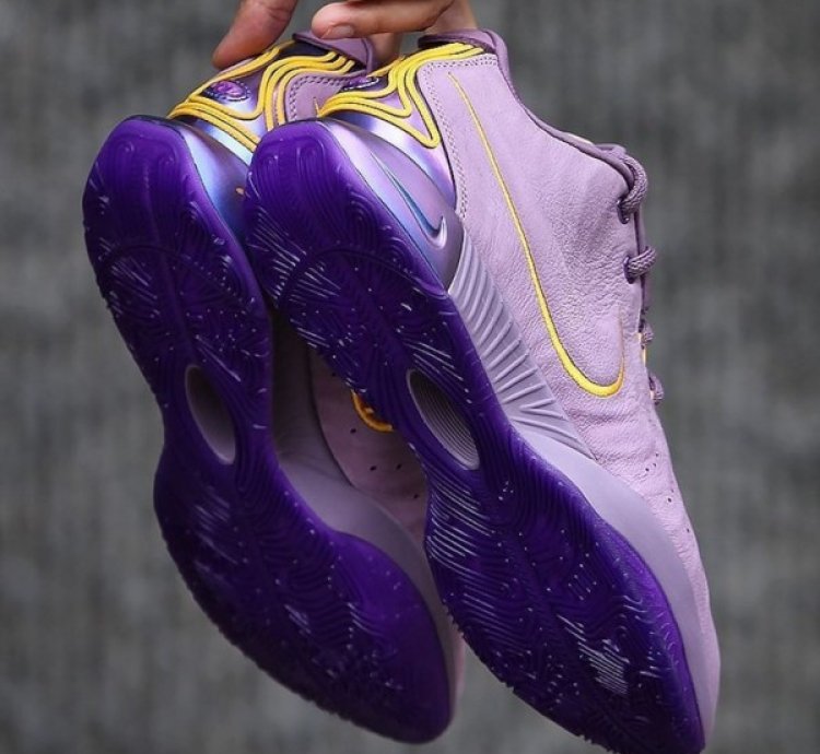 Nike Lebron 21 Purple Rain Basketball Sneakers