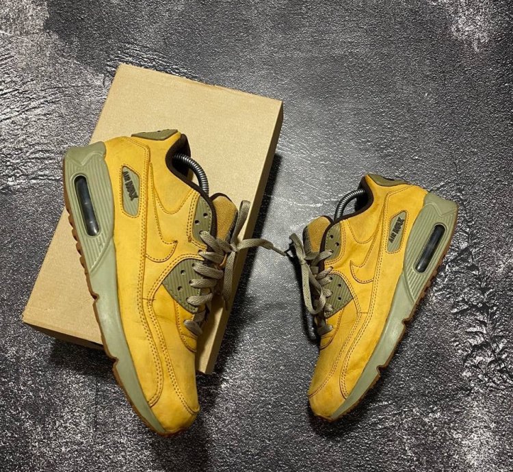 Vintage 90 Nike Air Max 90 Winter Premium Brown