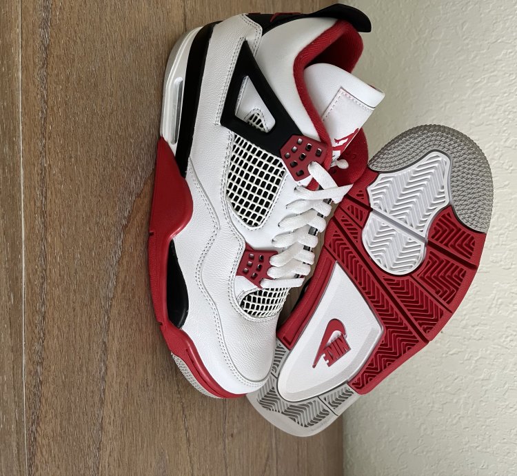 Air Jordan 4 Retro Og Fire Red 2020