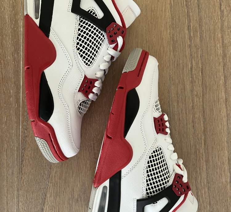 Air Jordan 4 Retro Og Fire Red 2020