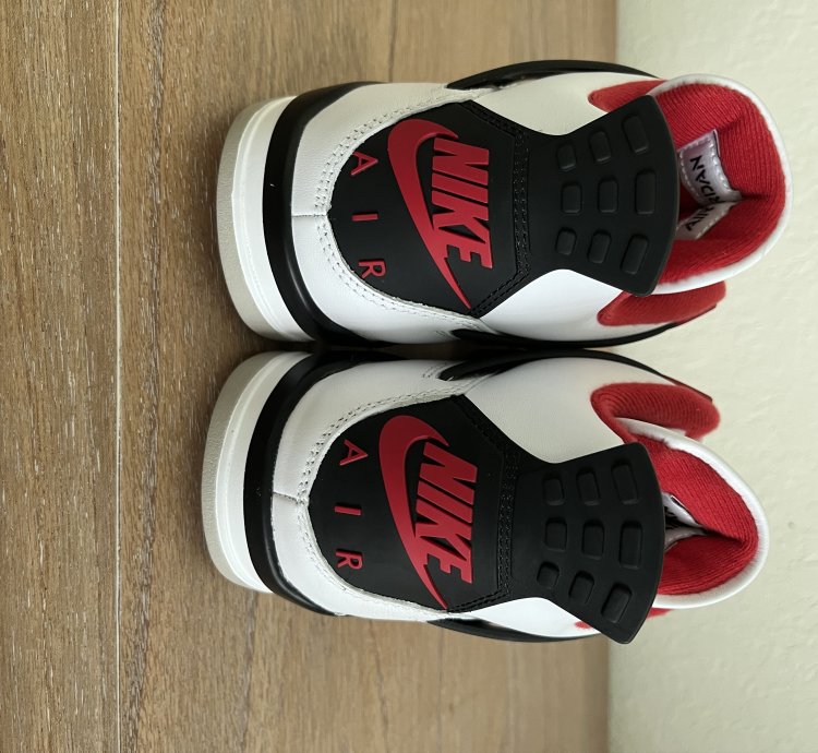 Air Jordan 4 Retro Og Fire Red 2020