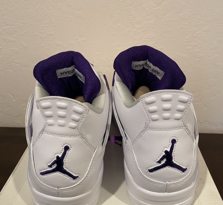Air Jordan 4 Retro Purple Metallic