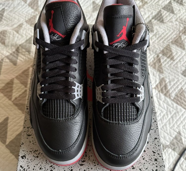 Air Jordan 4 Retro Reimagined Bred