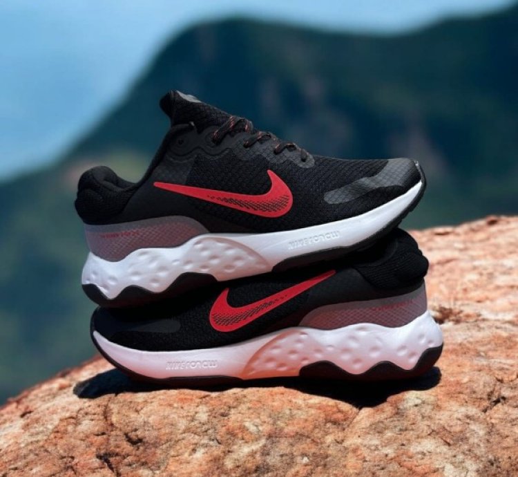 Nike Renew Ride 3 Black Running Shoes