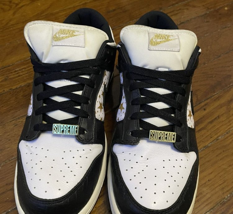 Supreme Nike Sb Dunk Low Og Qs